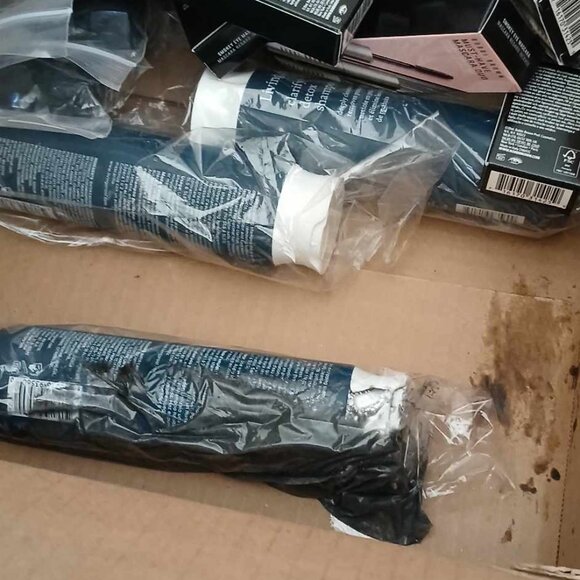 bareMinerals Mineralist Lip Gloss-Balm 0.13 oz NIB Adventure - Picture 2 of 2